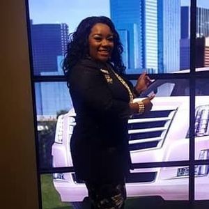 Meet your Posher, Rheanonda